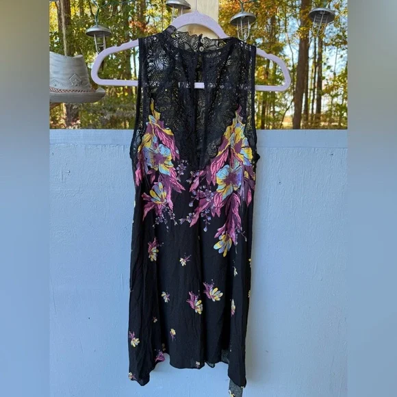 Free People Floral Mini Dress Lace Yoke Sleeveless | XS - Picture 4 of 5